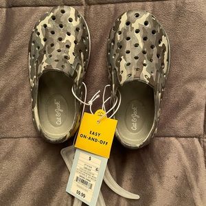 Boy slip on water shoes